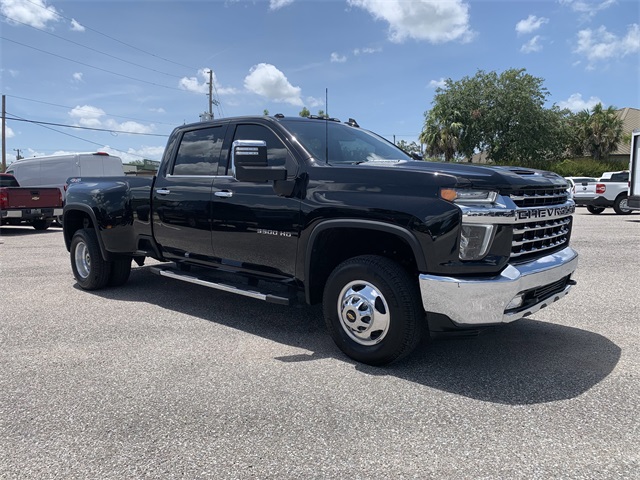 2022 Mosaic Black Metallic Chevrolet Silverado 3500HD LTZ 4X4 Truck