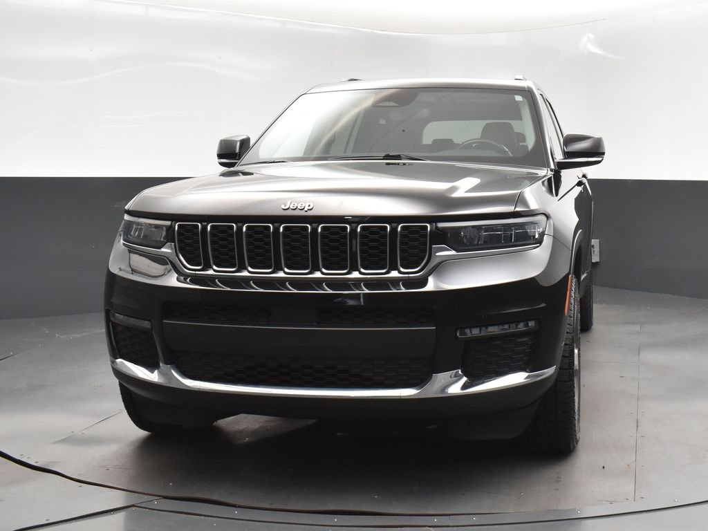 2021 Diamond Black Crystal Pearlcoat Jeep Grand Cherokee L Limited 4X4 SUV