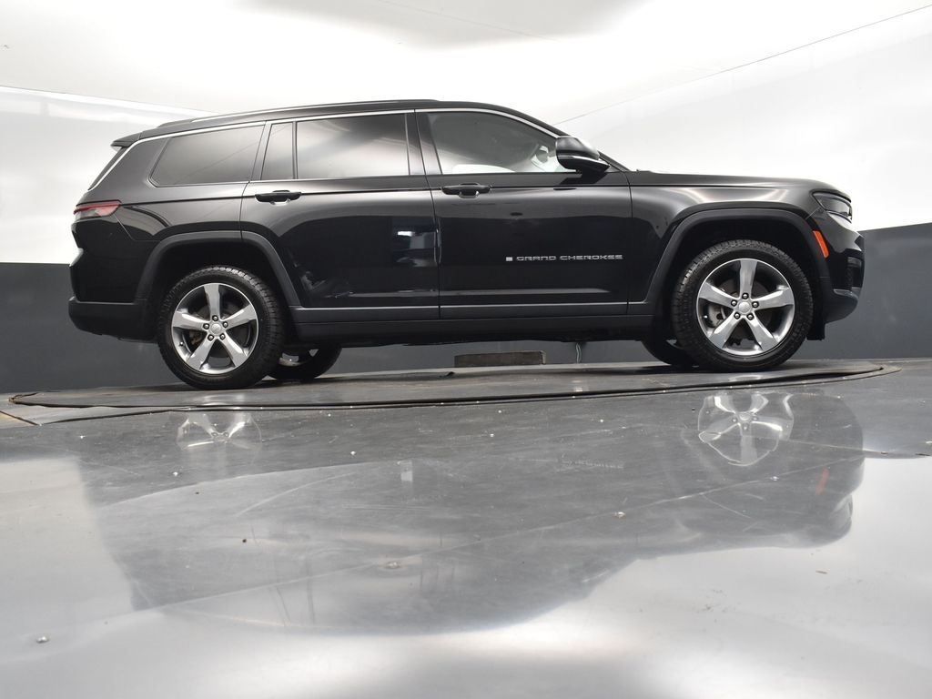 2021 Diamond Black Crystal Pearlcoat Jeep Grand Cherokee L Limited 4X4 SUV