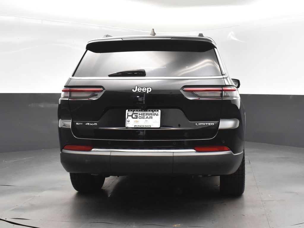 2021 Diamond Black Crystal Pearlcoat Jeep Grand Cherokee L Limited 4X4 SUV