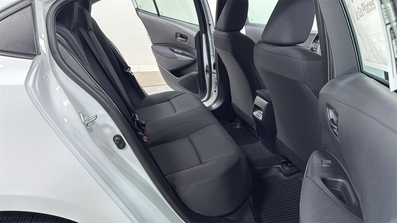 2026 Toyota Corolla LE photo 17