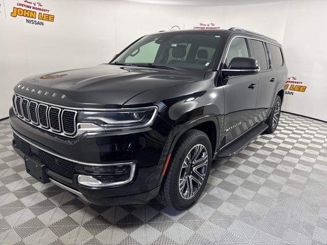 2023 Diamond Black Crystal Pearlcoat Jeep Wagoneer L Series II SUV