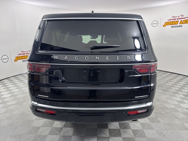 2023 Diamond Black Crystal Pearlcoat Jeep Wagoneer L Series II 4X4 SUV