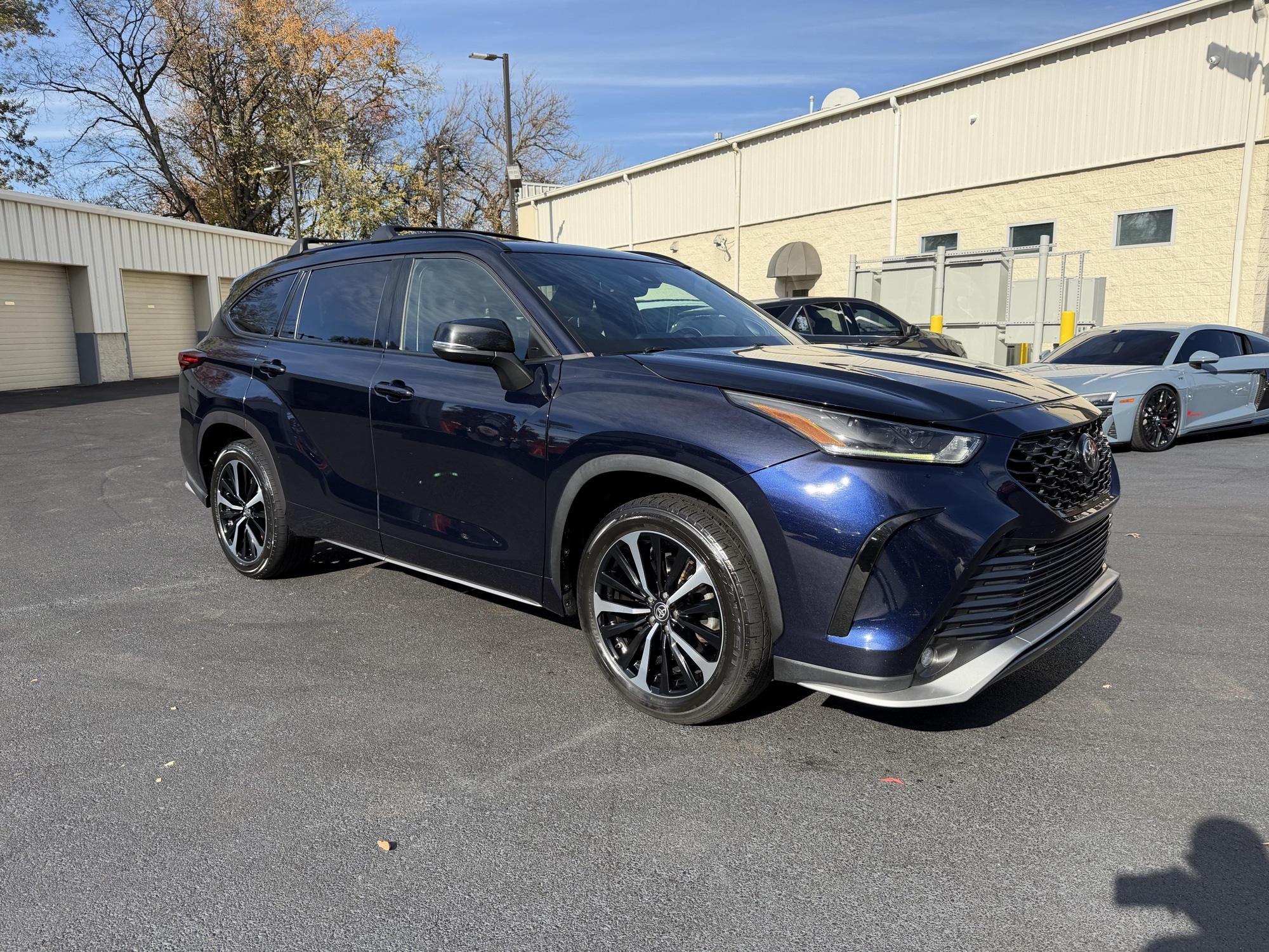 2021 Toyota Highlander XSE's photo