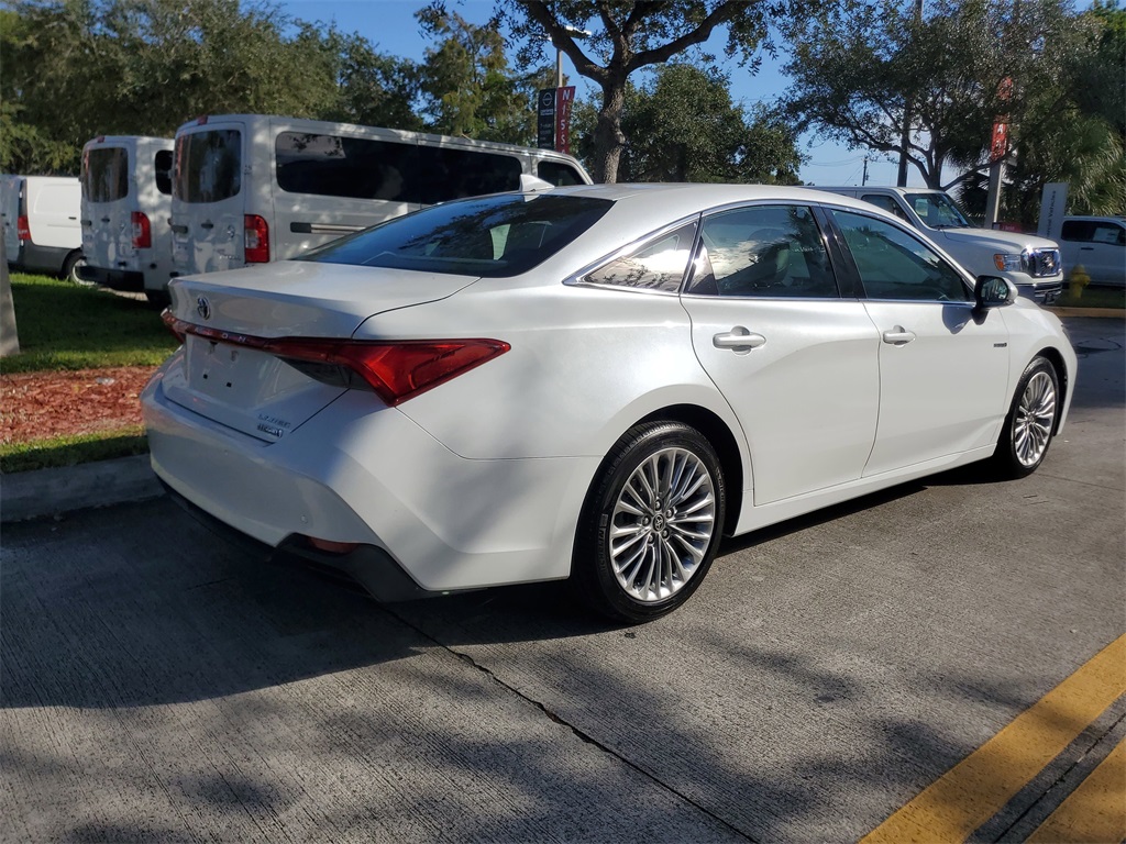 used 2021 Toyota Avalon Hybrid car, priced at $24,895