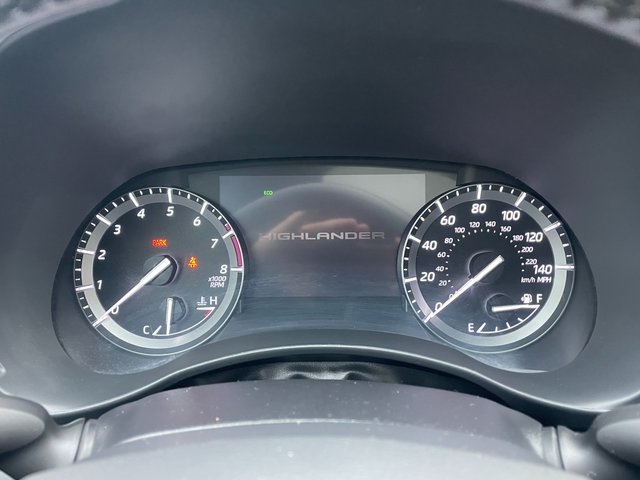 used 2020 Toyota Highlander car, priced at $29,983