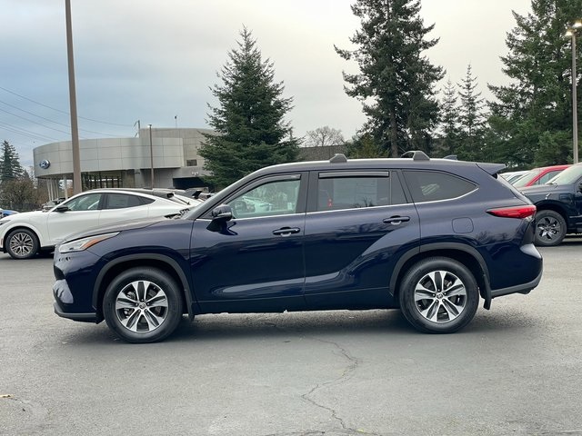 used 2020 Toyota Highlander car, priced at $29,983