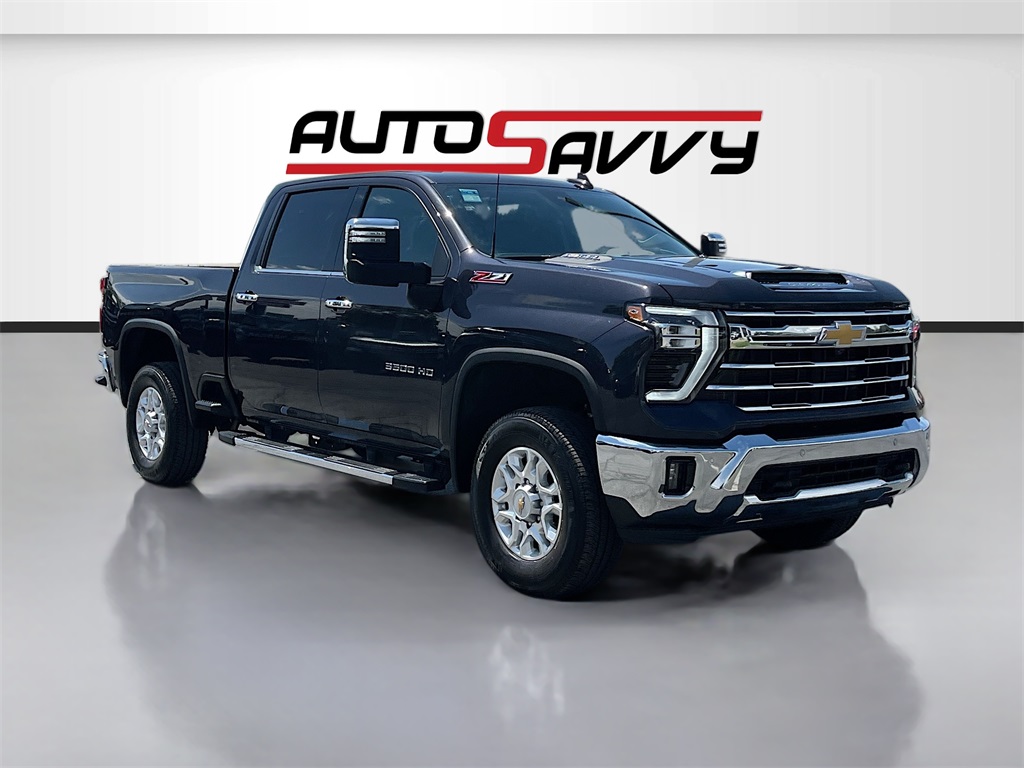 2024 Chevrolet Silverado 3500HD LTZ's photo