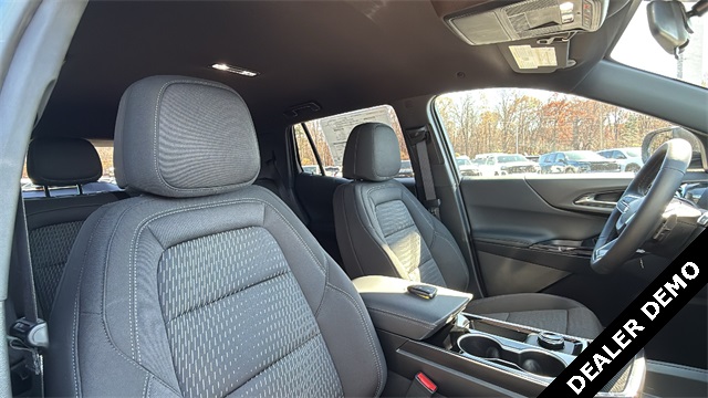 new 2026 Chevrolet Equinox car, priced at $30,820