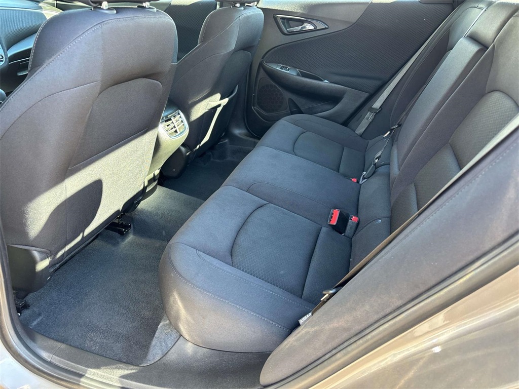 2024 Mineral Gray Metallic Chevrolet Malibu LT FWD Sedan