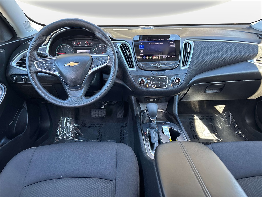 2024 Mineral Gray Metallic Chevrolet Malibu LT FWD Sedan