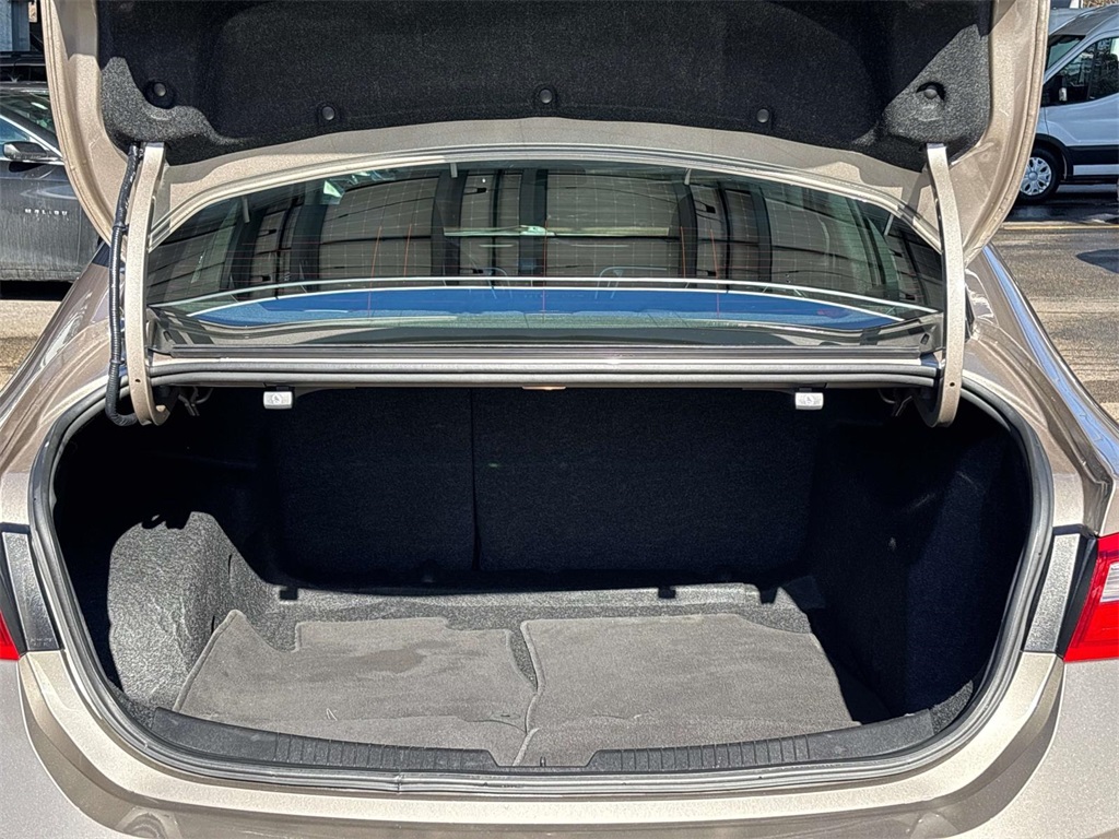 2024 Mineral Gray Metallic Chevrolet Malibu LT FWD Sedan