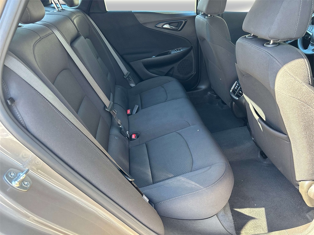 2024 Mineral Gray Metallic Chevrolet Malibu LT FWD Sedan