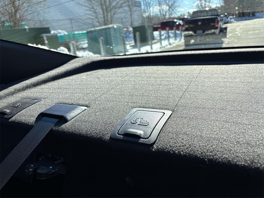 2024 Mineral Gray Metallic Chevrolet Malibu LT FWD Sedan