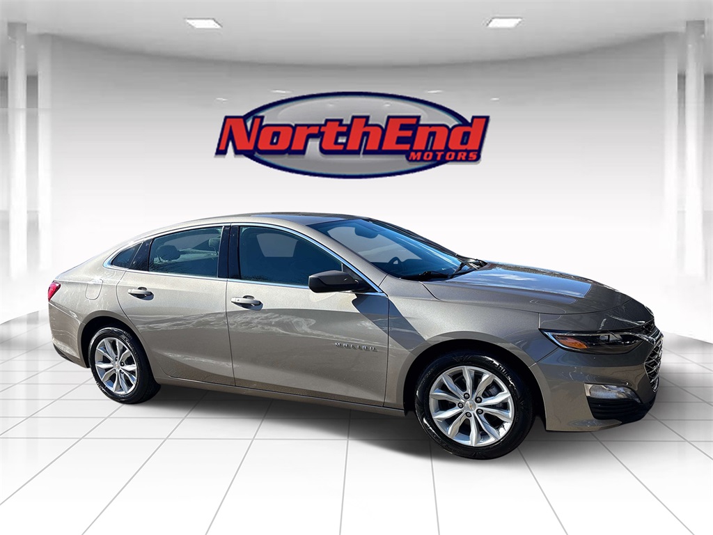 2024 Mineral Gray Metallic Chevrolet Malibu LT FWD Sedan