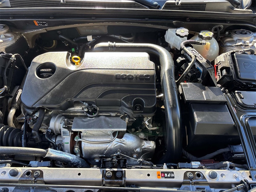 2024 Mineral Gray Metallic Chevrolet Malibu LT FWD Sedan