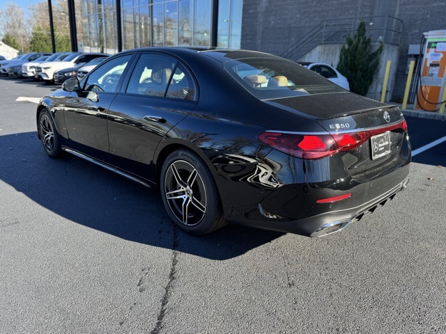 2026 Mercedes Benz E 350 4MATIC Sedan photo 4