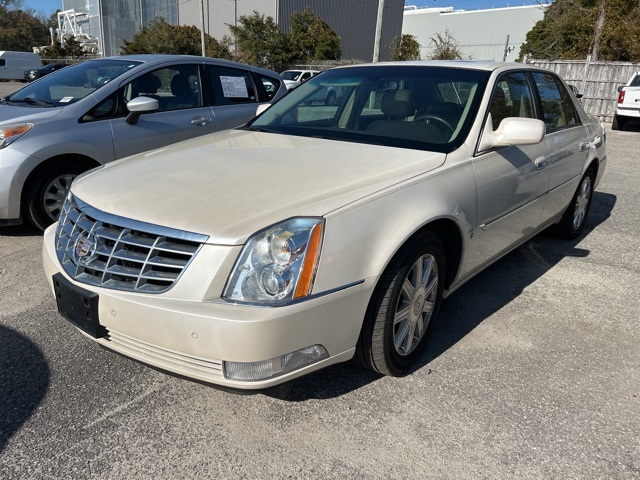 2007 Cadillac DTS Luxury I's photo