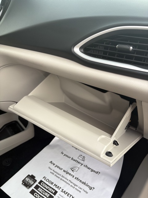 used 2022 Chrysler Pacifica car, priced at $53,903