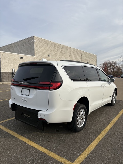 used 2022 Chrysler Pacifica car, priced at $53,903