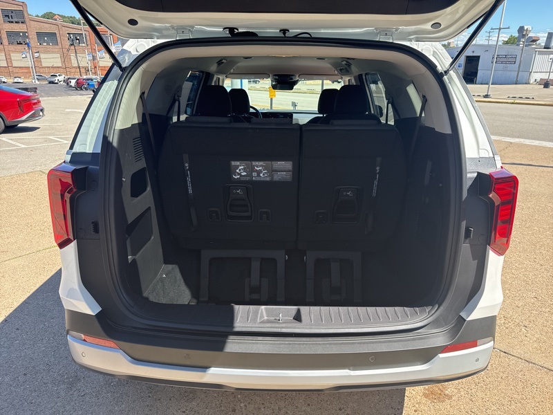 2026 Kia Carnival LX photo 9