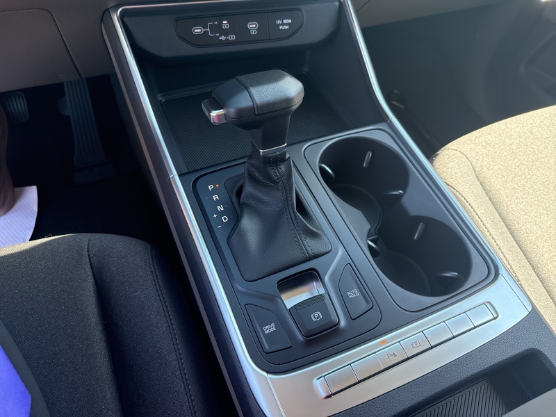 2026 Kia Carnival LX photo 32