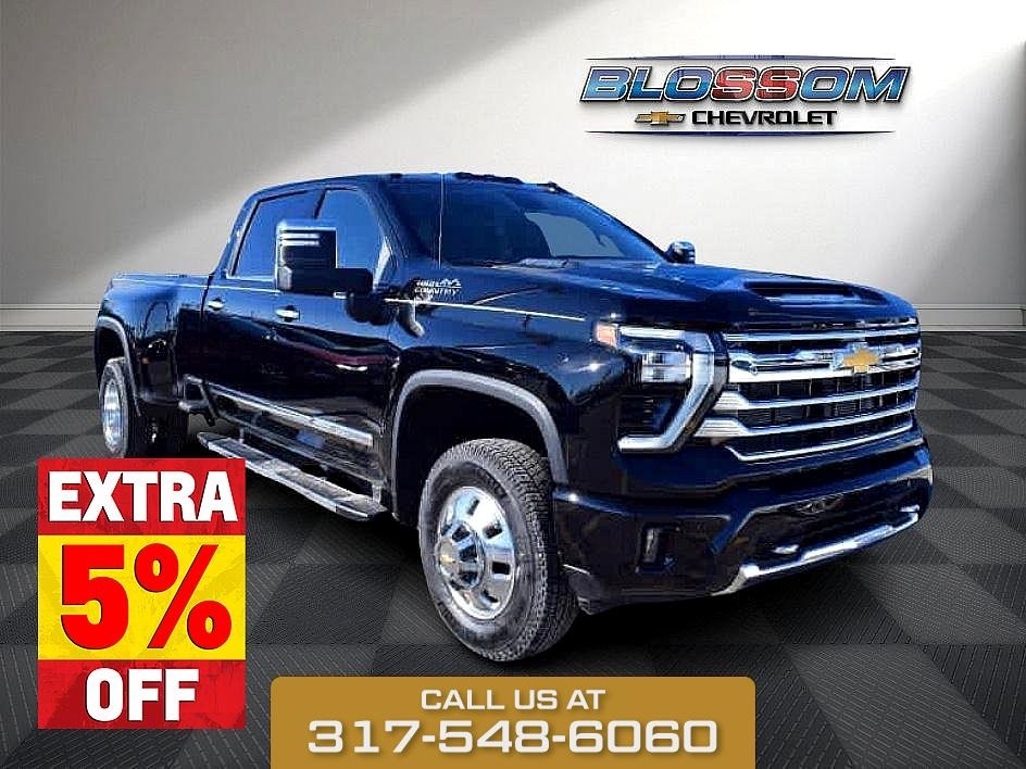 2025 Black Chevrolet Silverado 3500HD High Country 4X4 Truck