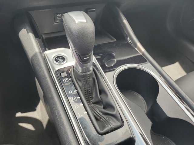 2024 Gun Metallic Nissan Altima 2.5 SV FWD Sedan