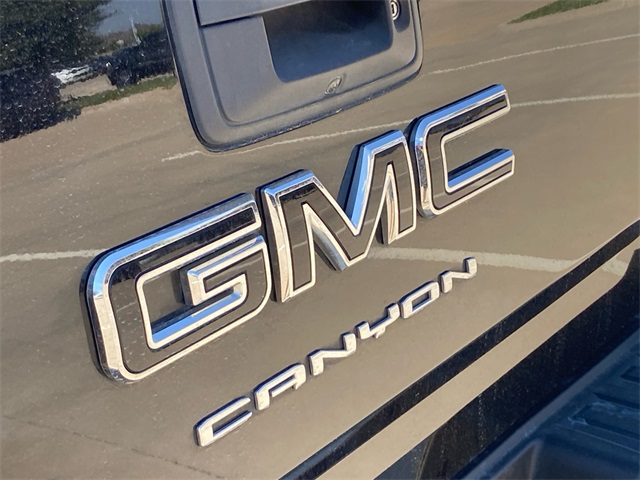 2022 Gmc Canyon Elevation Standard photo 12