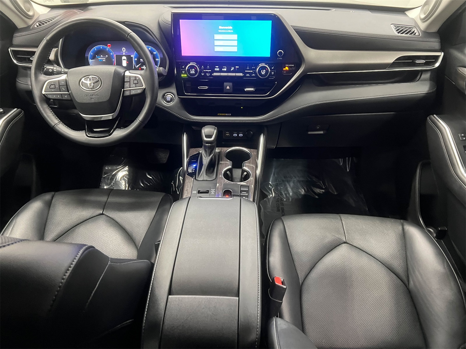 used 2023 Toyota Highlander car, priced at $36,888