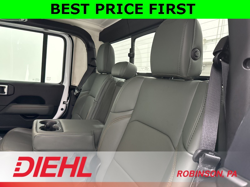 New 2026 Jeep Gladiator Truck