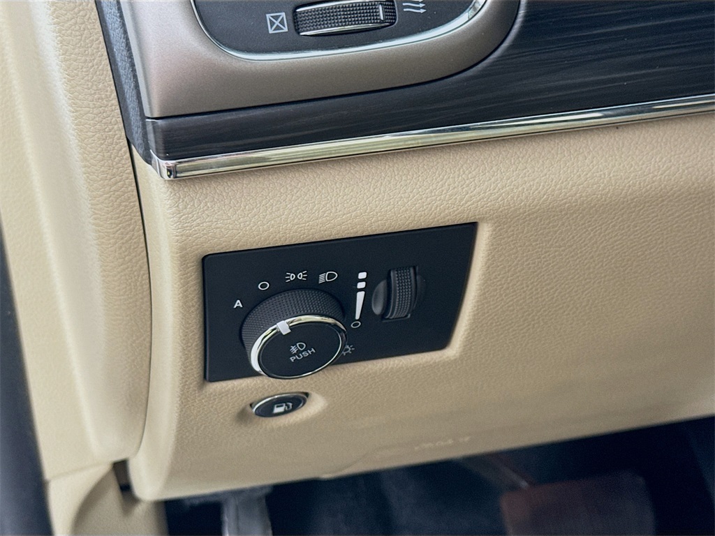 Photo of 2021 Jeep Grand Cherokee Limited in Myrtle Beach, SC - 10,  2021 Jeep Grand Cherokee Limited:3863H