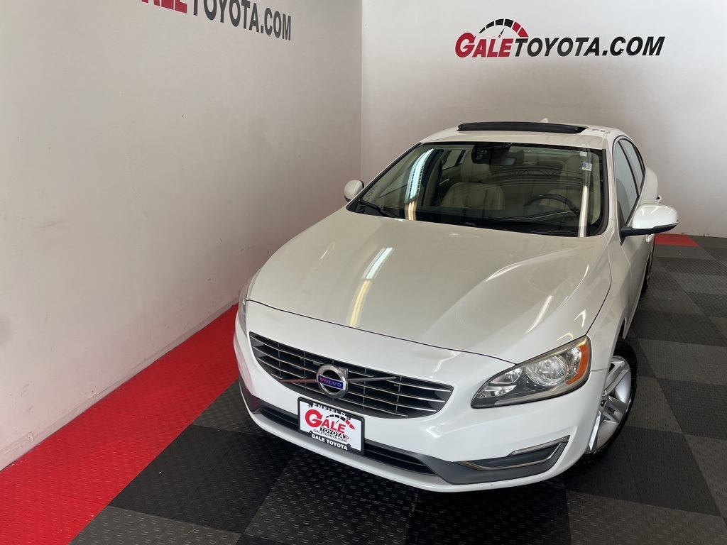 Used 2014 Volvo S60 T5 Platinum with VIN YV1612FH4E2296923 for sale in Enfield, CT