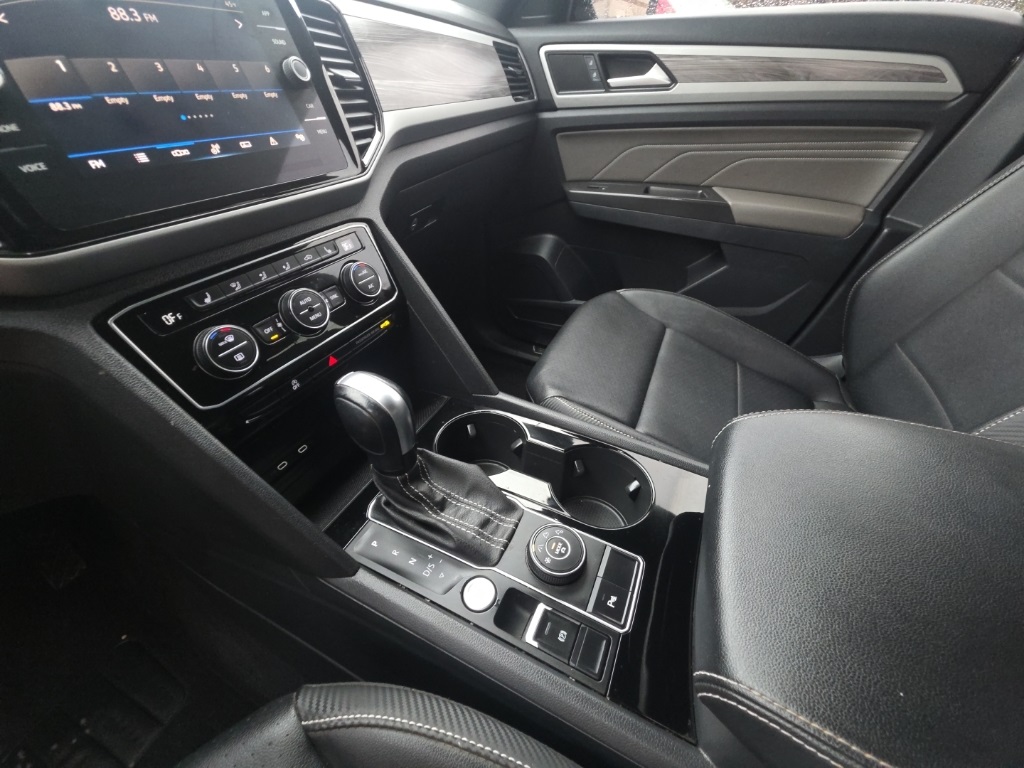 used 2022 Volkswagen Atlas Cross Sport car, priced at $20,895