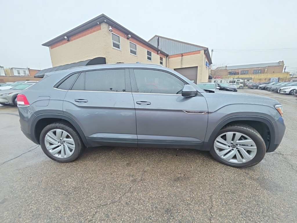 used 2022 Volkswagen Atlas Cross Sport car, priced at $20,895