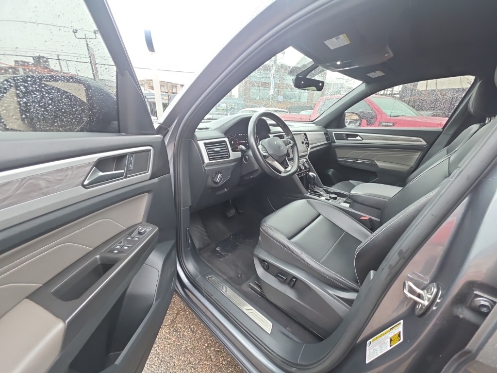 used 2022 Volkswagen Atlas Cross Sport car, priced at $20,895