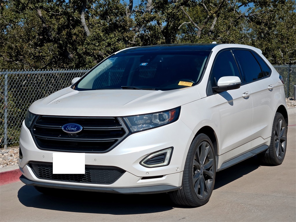 2015 Ford Edge Sport photo 2