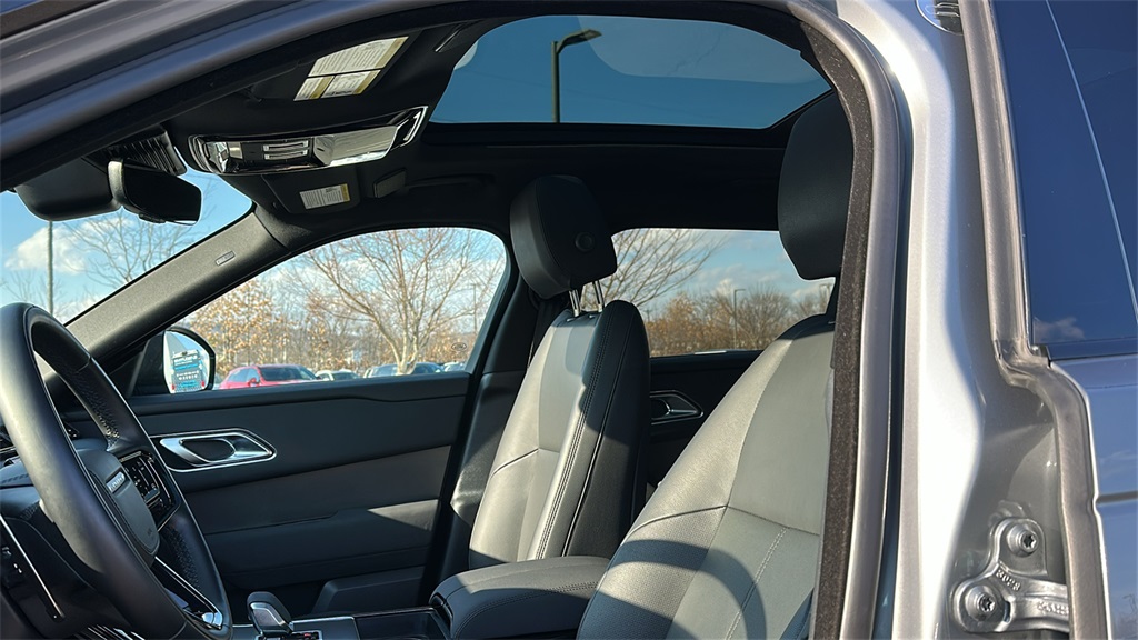 used 2025 Land Rover Range Rover Velar car, priced at $49,997