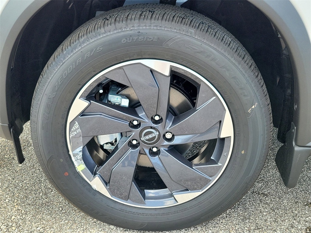 2025 Brilliant Nissan Rogue SV FWD SUV