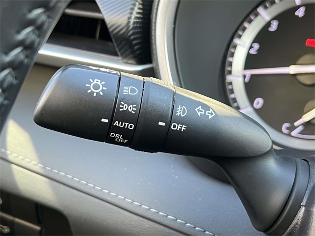 used 2022 Toyota Highlander car, priced at $36,689