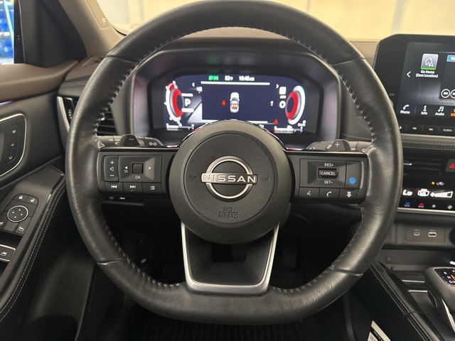 2023 Boulder Gray Pearl Nissan Rogue Platinum FWD SUV