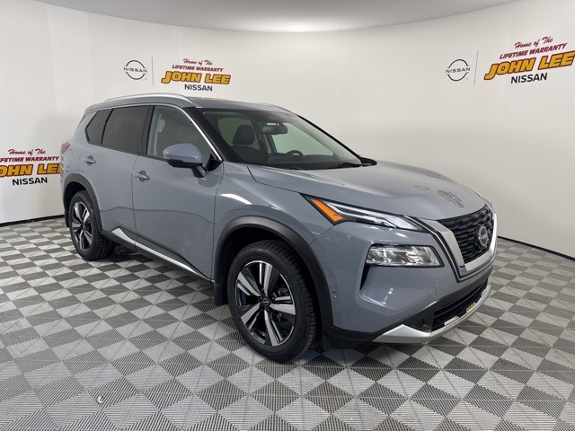 2023 Boulder Gray Pearl Nissan Rogue Platinum FWD SUV
