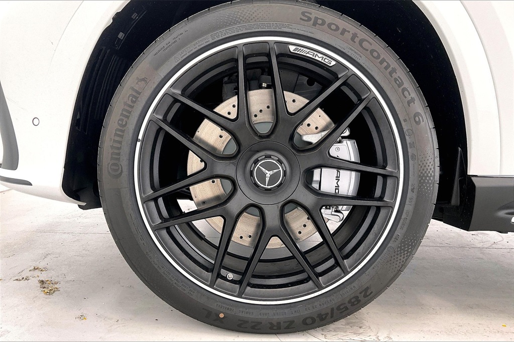 2025 Mercedes Benz GLE AMG 53 photo 11
