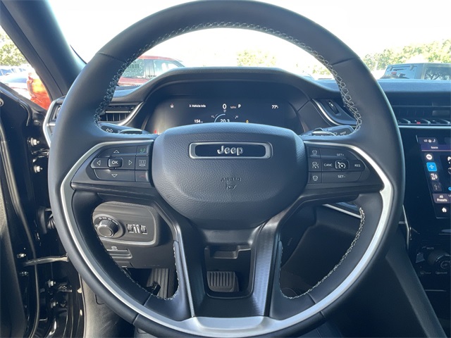 Used 2024 Jeep Grand Cherokee SUV