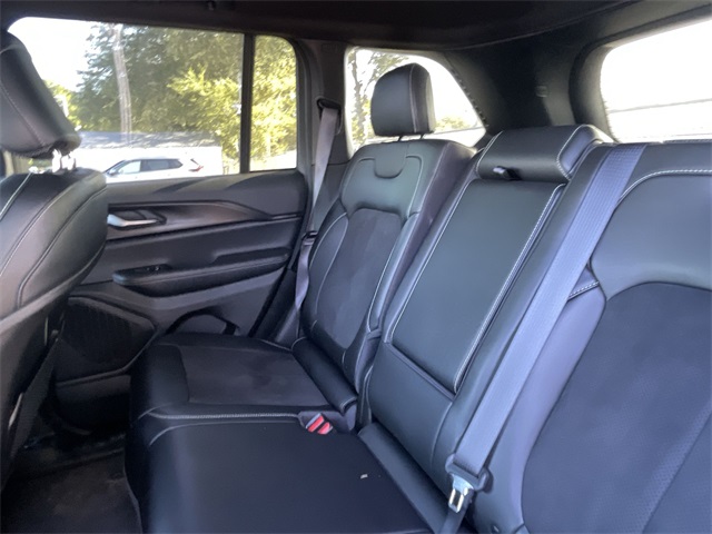 Used 2024 Jeep Grand Cherokee SUV