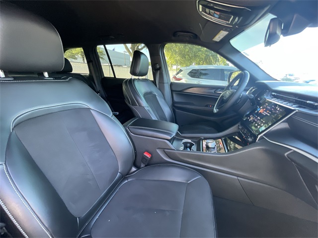 Used 2024 Jeep Grand Cherokee SUV