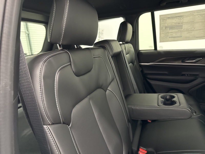 New 2025 Jeep Grand Cherokee SUV