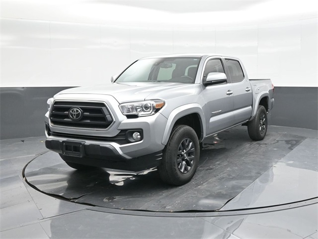 2023 Toyota Tacoma SR5's photo
