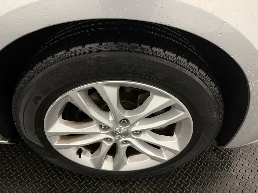 used 2018 Chevrolet Malibu car, priced at $12,897