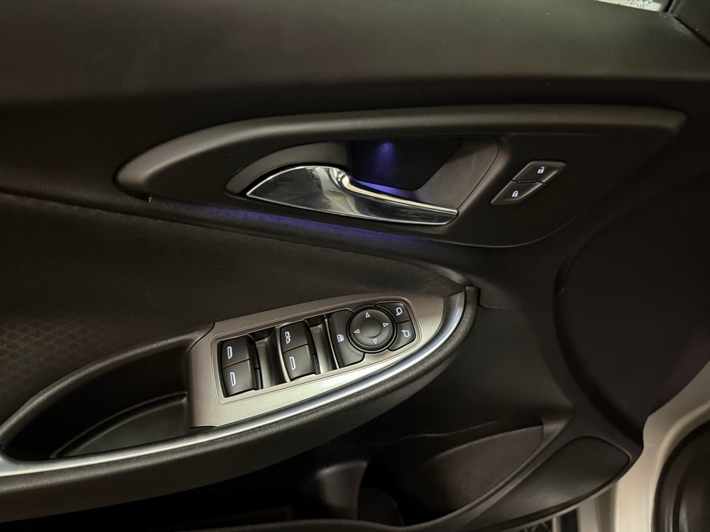 used 2018 Chevrolet Malibu car, priced at $12,897